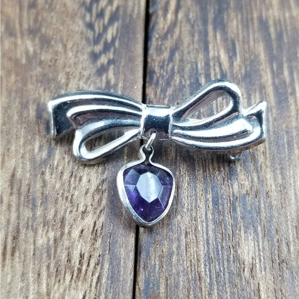Sweetheart amethyst brooch BR130